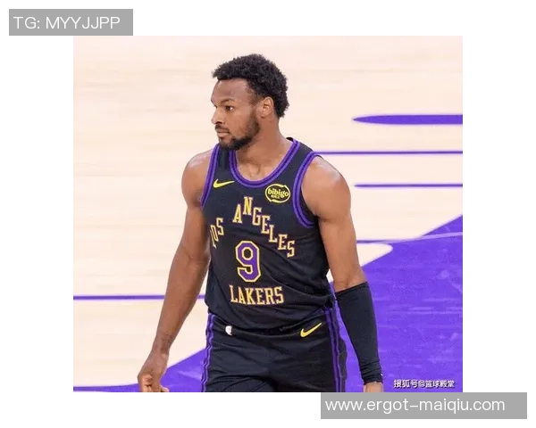 湖人候补总算支棱了! 海斯蜕变，范德彪展价值，拉拉维亚争气了!